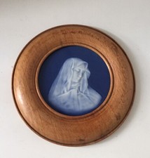Cadre médaillon Porcelaine