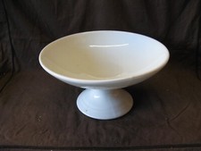 Très belle coupe en porcelaine de Limoges Tradition CNP France