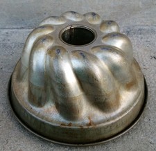 AR2 - moule à gâteau Kouglof en fer blanc tôle étamée diamètre 20cm