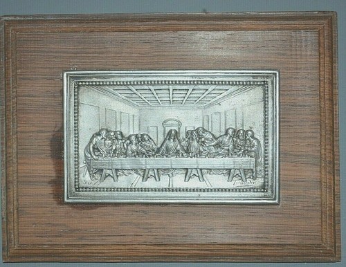 Bas relief signé - relief,