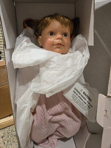 Lee middleton doll riva - doll, by
