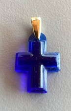 Lalique, Pendentif Croix bleue