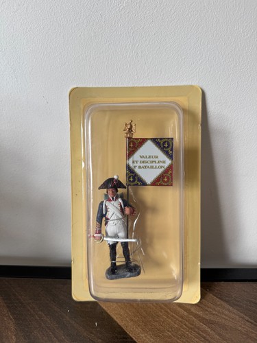 Hachette soldat plomb porte - soldat,