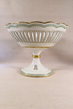 ANCIENNE GRANDE COUPE CENTRE