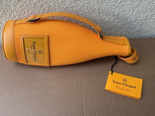 Veuve cliquot champagne - veuve,