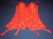 Guêpière-Corset « Barbara » Taille 90 B, rétro, luxe.