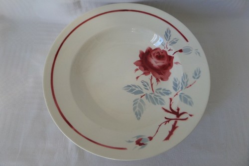 Lot assiettes creuses - 4,