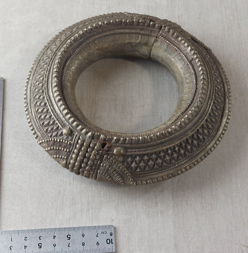 Ancien bracelet cheville - , de