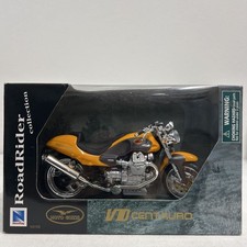 NewRay 1/12 MOTO GUZZI 10