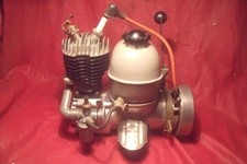 MOTEUR LE POULAIN A GALET