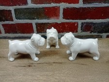 SET TRIO CHIEN BULLDOG PORCELAINE BLANC BIBELOT SEL POIVRE SALERON