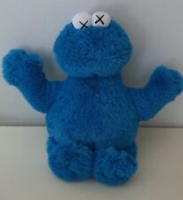 KAWS x Sesame Street UNIQLO