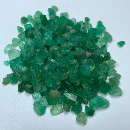 Pièces émeraude brute - 20,