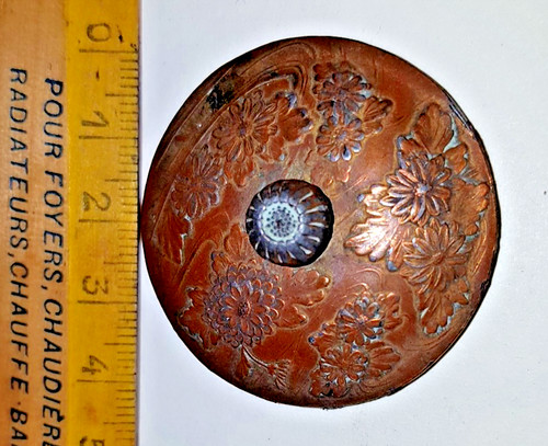 Tres ancien couvercled une - ancien, couvercled'une