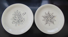 2 ASSIETTES Porcelaine