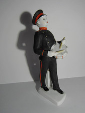 STATUETTE ENFANT SOLDAT RUSSE