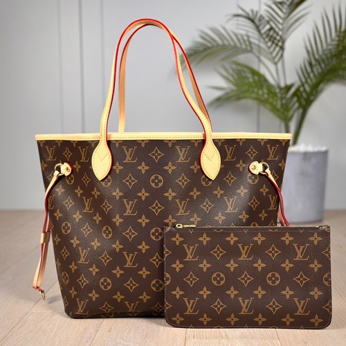 Authentic louis vuitton - louis,