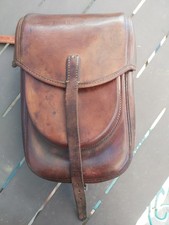 Fonte de selle, Sacoche Cuir
