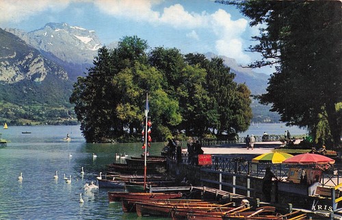 Annecy ile des cygnes - cygnes, et
