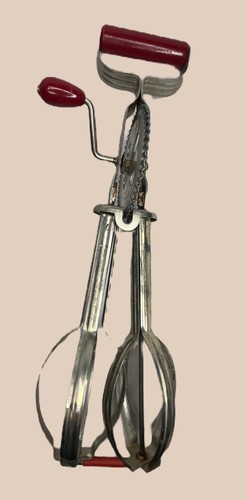 Batteur oeufs ancien - à,