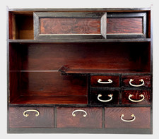 Petite armoire à thé