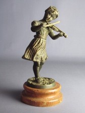 Statue Bronze Fille Altiste