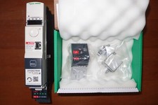 VARIATEUR TRIPHASE 380V 1.5KW FREQUENCE VITESSE ALTIVAR ATV32HU15N4 SCHNEIDER EL