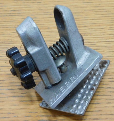 Attache support porte - porte, de