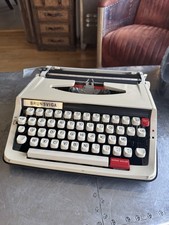 Machine à écrire BRUNSVIGA