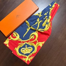 Hermès bleu marine et soie
