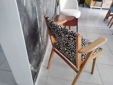 chaises restaurees année 50 et 60 tissu Pierre Frey et soca assise refaite 