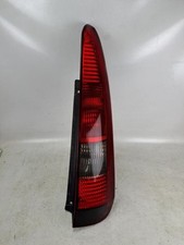 Feu arriere principal droit