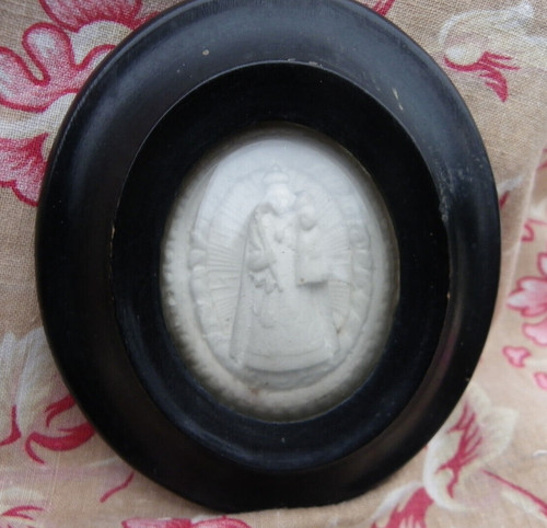 Cadre religieux haut relief - cadre,