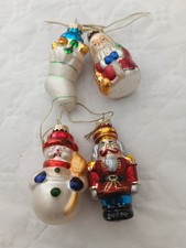 Anciennes boules de Noël en verre