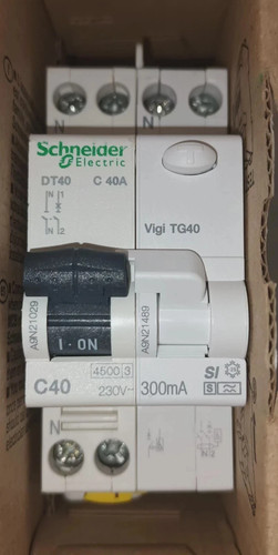 Disjoncteur différentiel dt40 - disjoncteur,