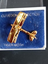 PIN'S "TIGER MOTH" Clivedon