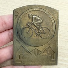 Médaille Plaque Championnat De Demi-fond V.C.J.C 11 6 61 En Bronze