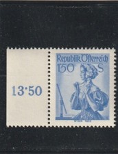 L5580 AUTRICHE timbre Y&T N° 803 de 1951-52 " Costume Vienne 1853 " Neuf**