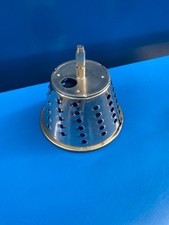 GRILLE POUR CAROTTES RAPEES GROS TROUS ROBOT MOULINEX CHARLOTTE ET JEANNETTE 2