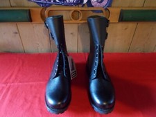 Bottes rangers originales militaires brodequins cuir noir ITURRI P 43 Neuves
