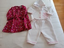 lot de vêtements fille taille 9 mois   TRES BON ETAT