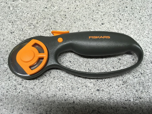 Fiskars rotary cutter - fiskars,