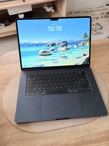 Apple macbook air 2024 - 2024,