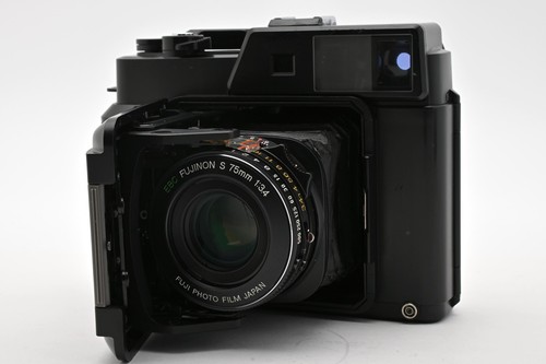 Neuf appareil photo - appareil,