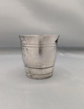 Timbale en métal argenté -