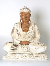 Bouddha Figurine En Sueur Bois Avec Blanc Habit Dans Dhyana Mudra À Lotus Fleur,