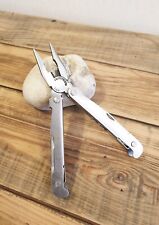 Couteaux multi fonction en