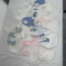 Lot De 26 Bavoirs Anciens 