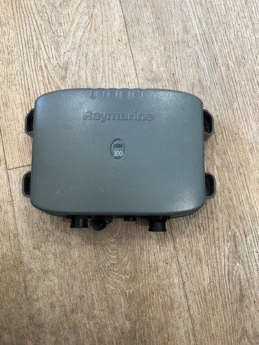 Used oem raymarine dsm300 - raymarine,