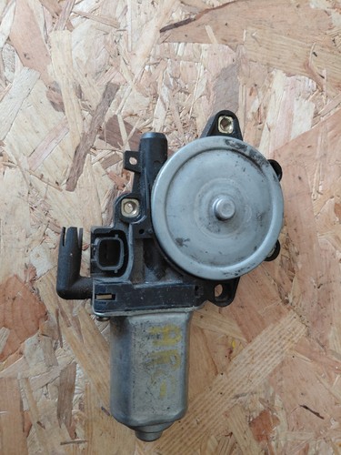 Moteur lève vitre arrière